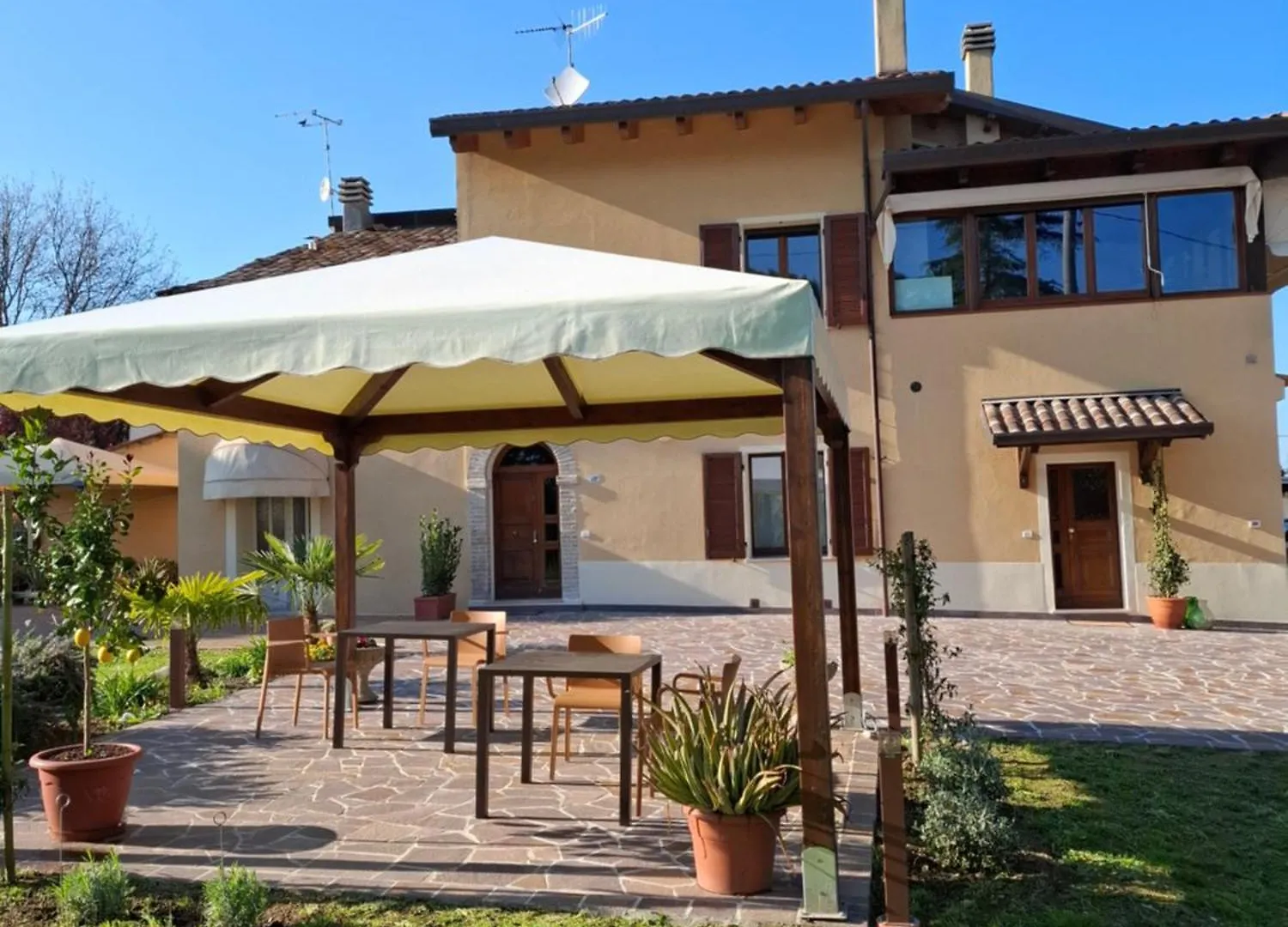 Podere Radici - Room & Breakfast 미사노아드리아티코 B&B